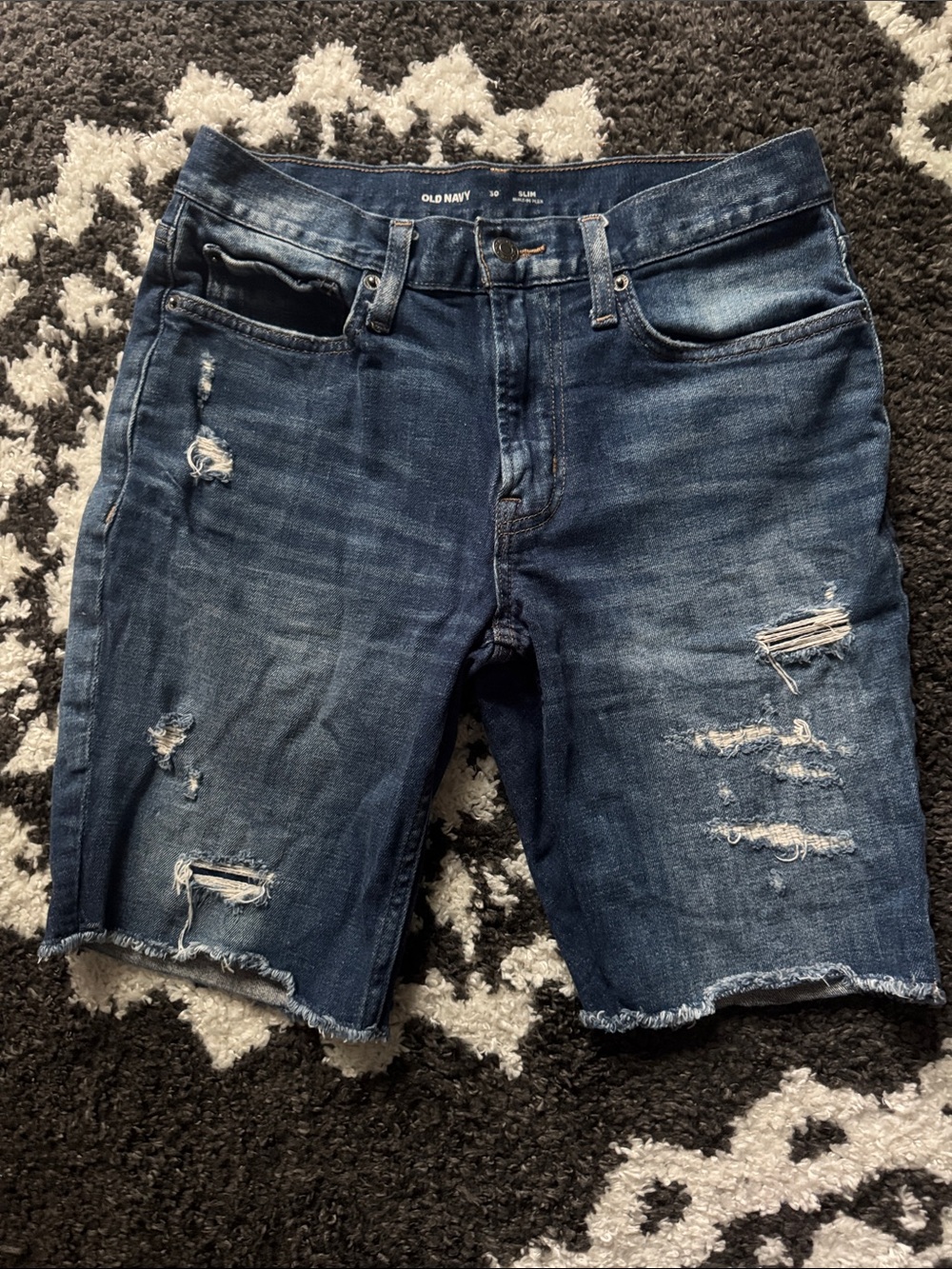 Old Navy Men's slim fit flex Dark Blue Distressed Denim Jean Shorts 30